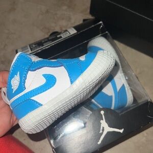 Jordan 1 Crib Bootie blue white infant